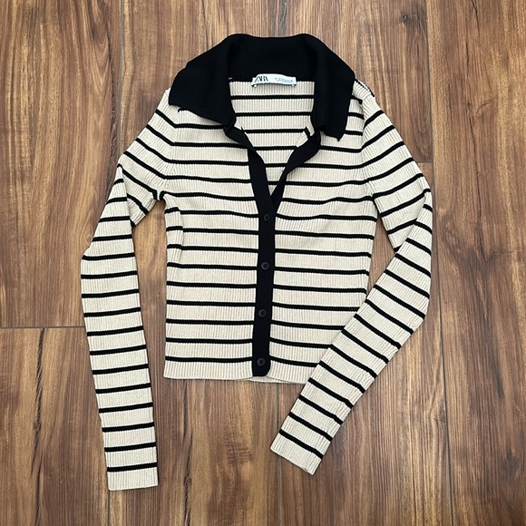 Striped Zara Knit Top - Picture 1 of 4